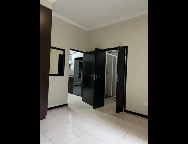 1 BEDROOM PROPERTY TO RENT IN UMHLANGA RIDGE